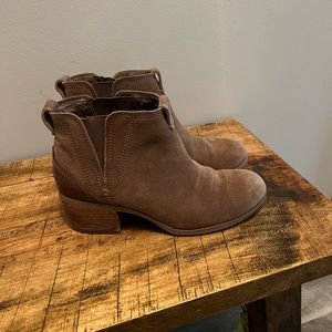 Womens Clark’s Size 8